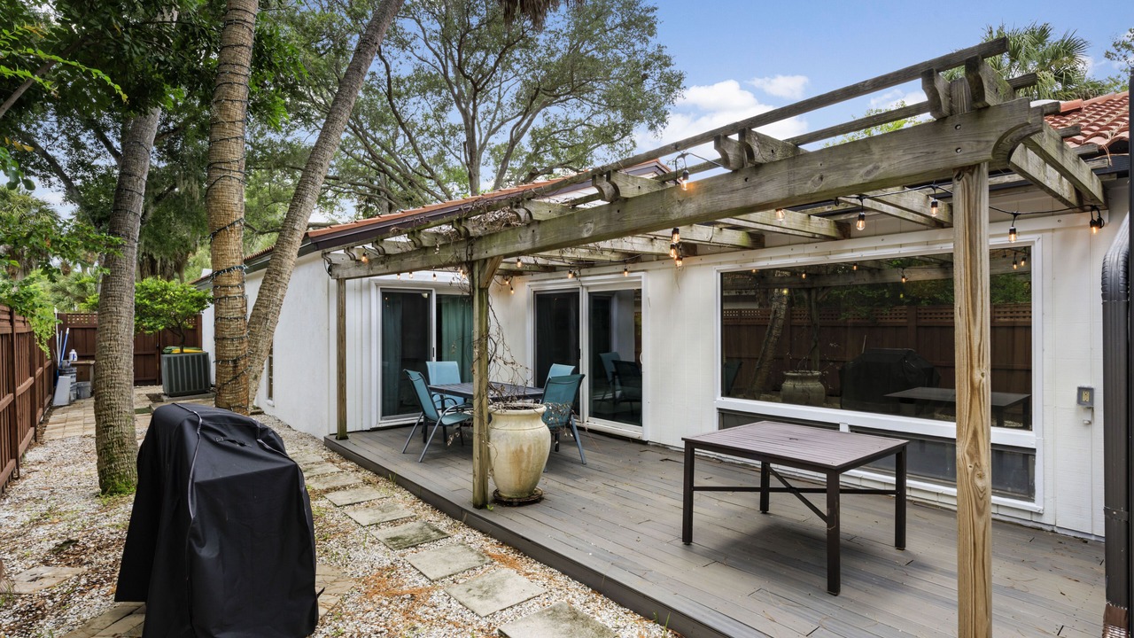 Photo of Outdoor in Indian Beach Sapphire Shores