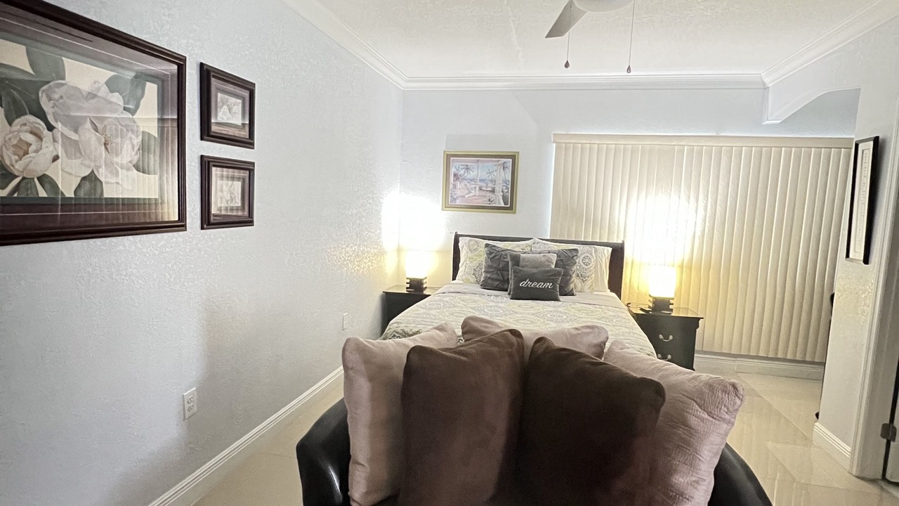 Photo of Bedroom in Lake Magdalene