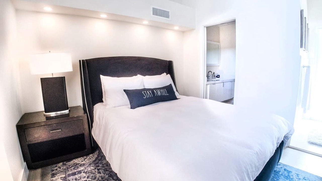 Photo of Bedroom in Miami Shores