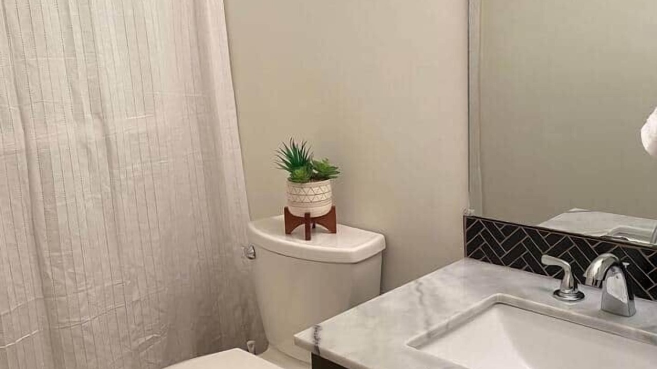 Photo of Bathroom in Murrayville