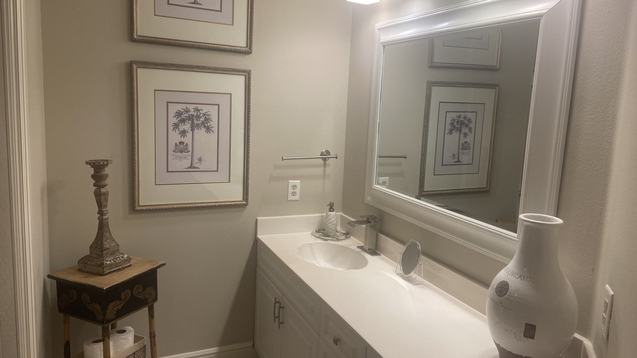 Photo of Bathroom in Howey-in-the-Hills