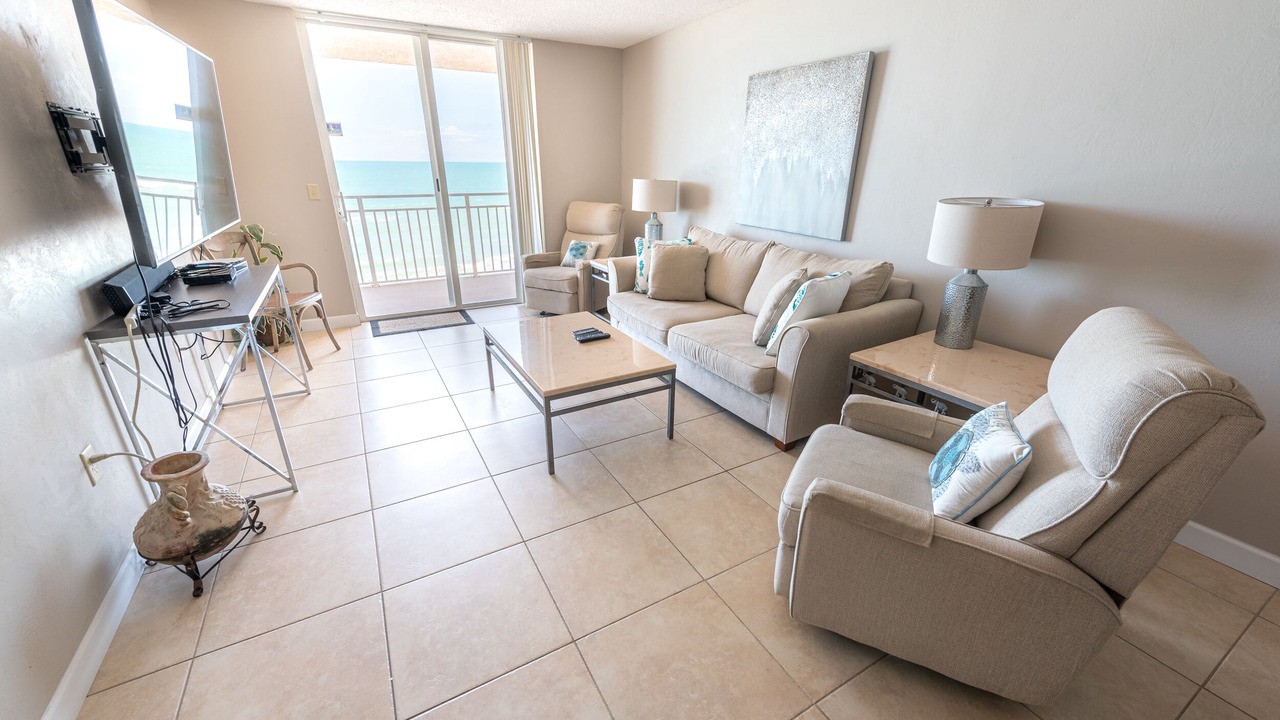 Photo of Livingroom in Indian Harbour Beach
