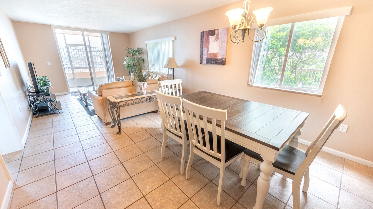 Photo of Livingroom in Indian Harbour Beach