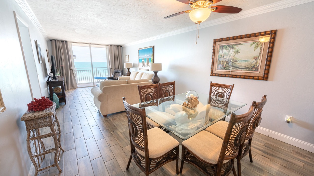 Photo of Livingroom in Indian Harbour Beach