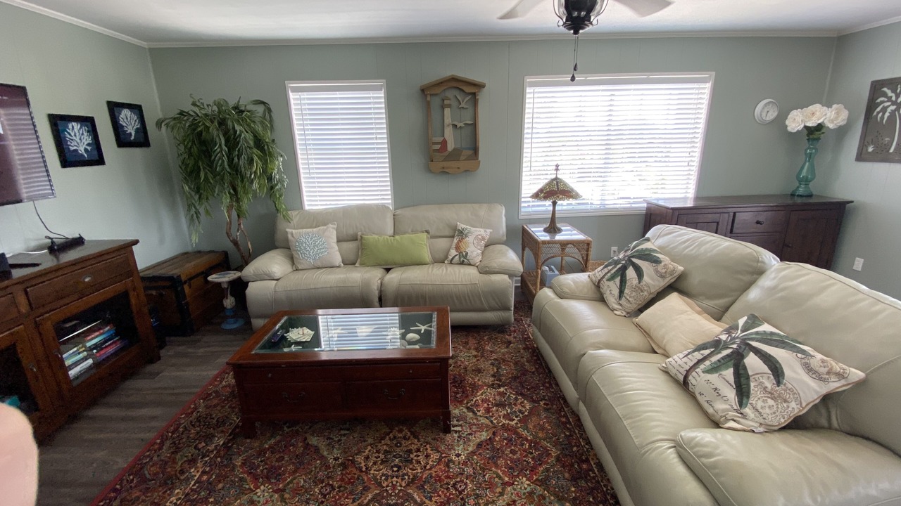 Photo of Livingroom in Crawfordville
