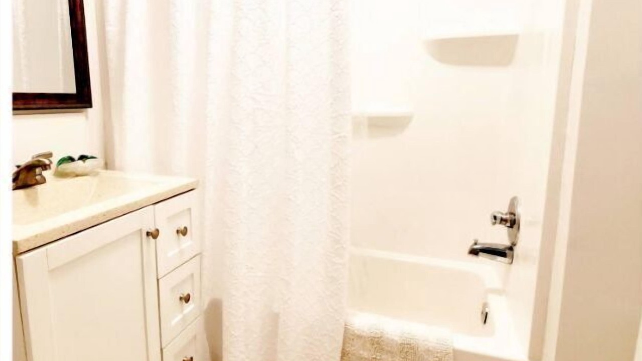 Photo of Bathroom in Jamestown