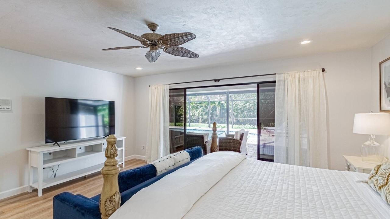 Photo of Bedroom in Kings Lake