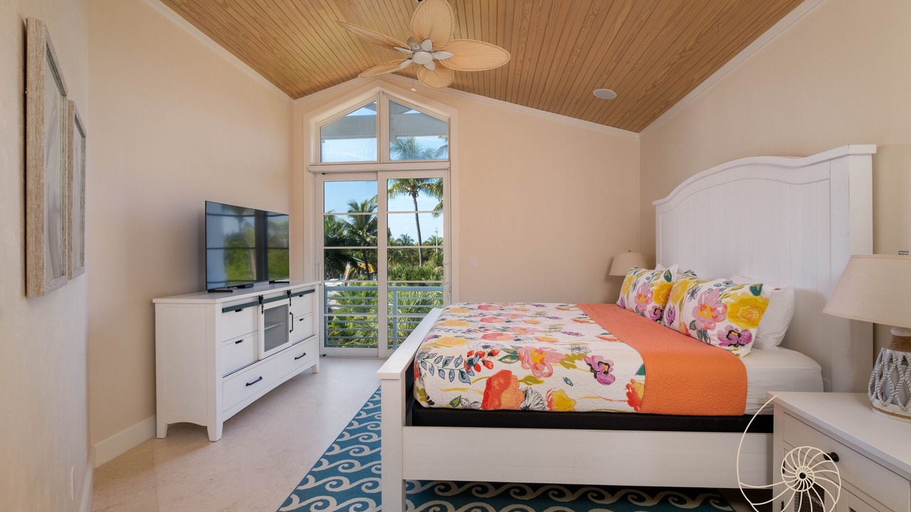 Photo of Bedroom in Islamorada