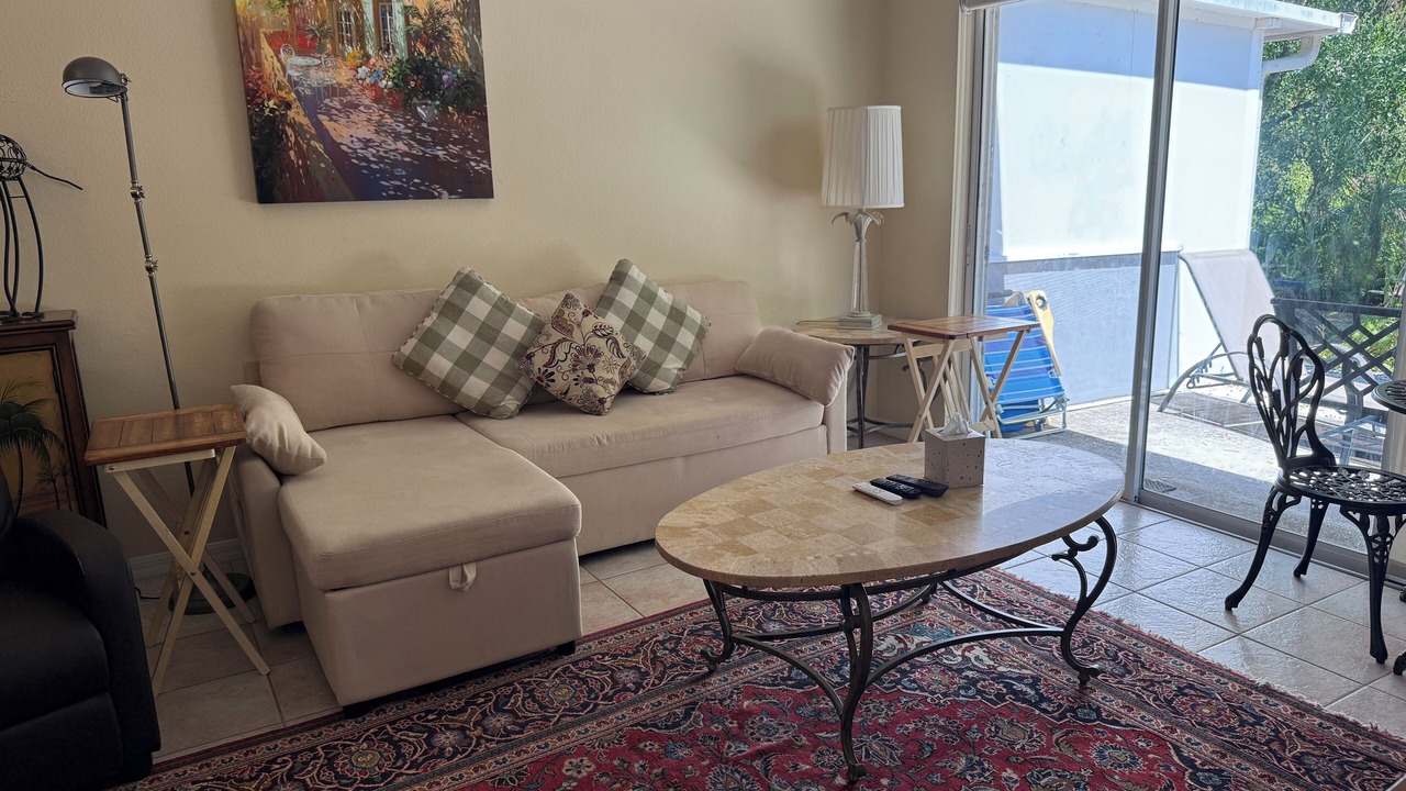 Photo of Livingroom in Park East