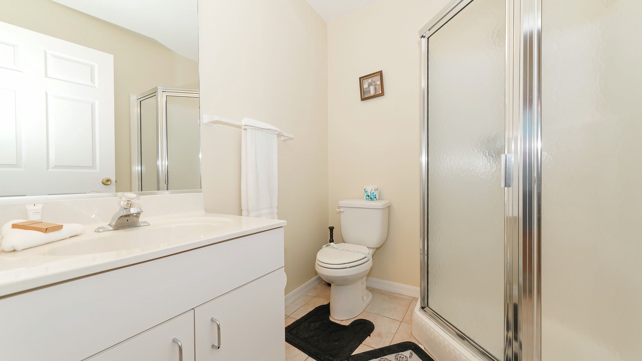Photo of Bathroom in Park East