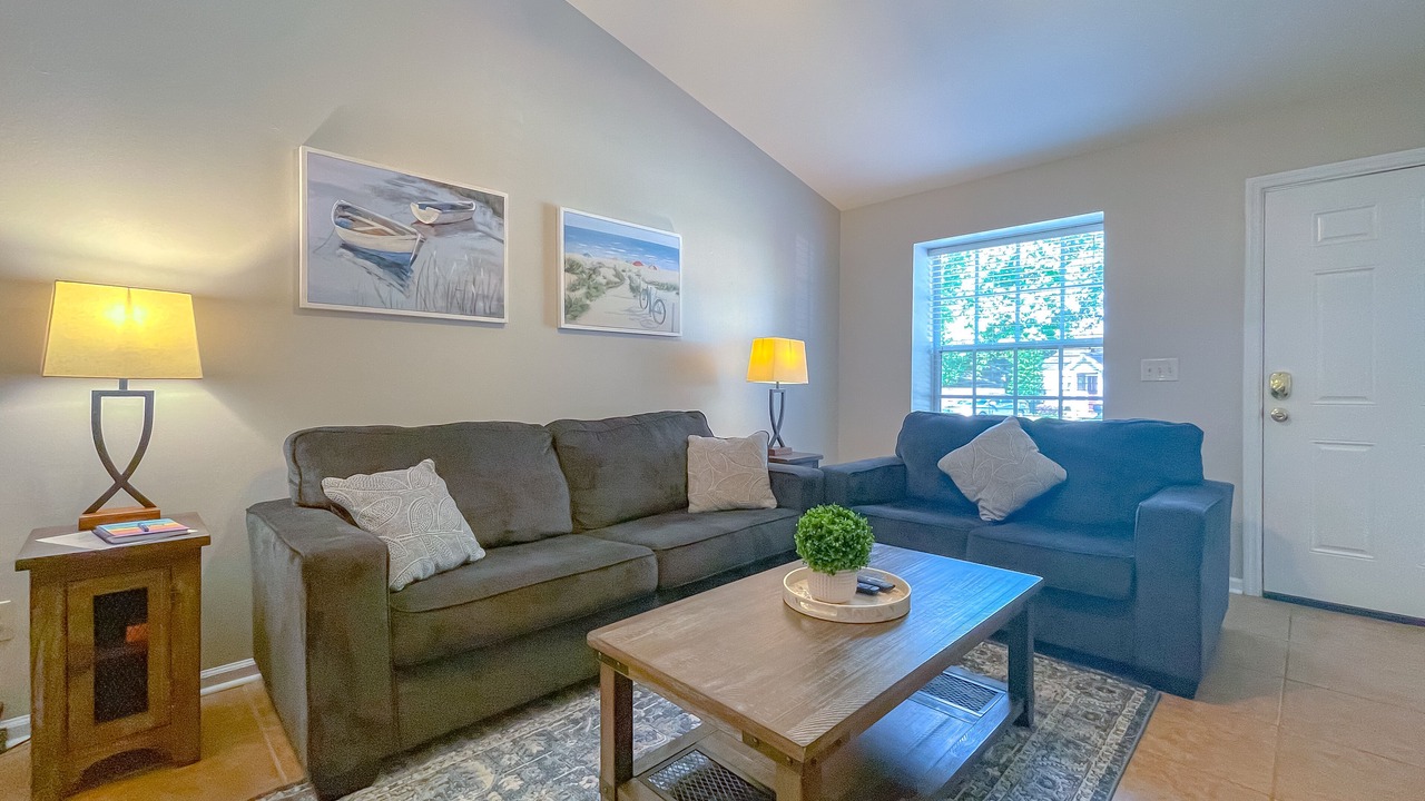 Photo of Livingroom in Tallahassee