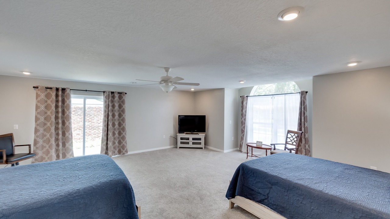 Photo of Bedroom in Hoffmann Hills