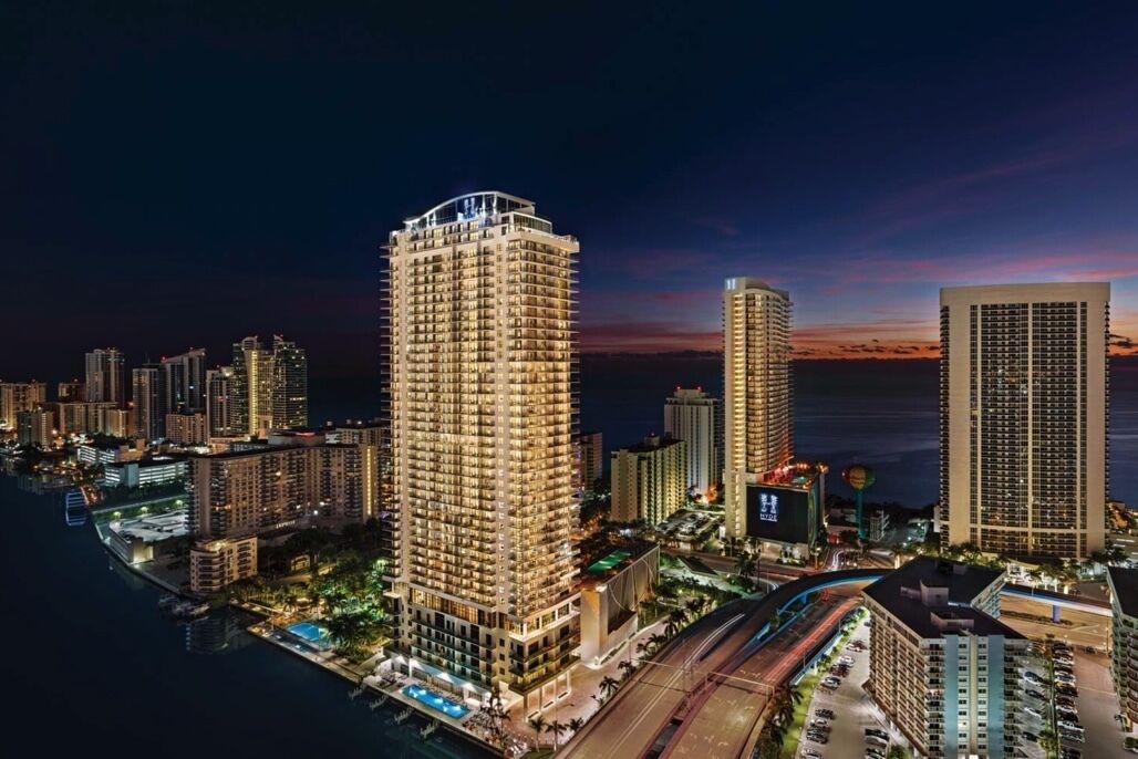 Photo of Outdoor in Hallandale Beach