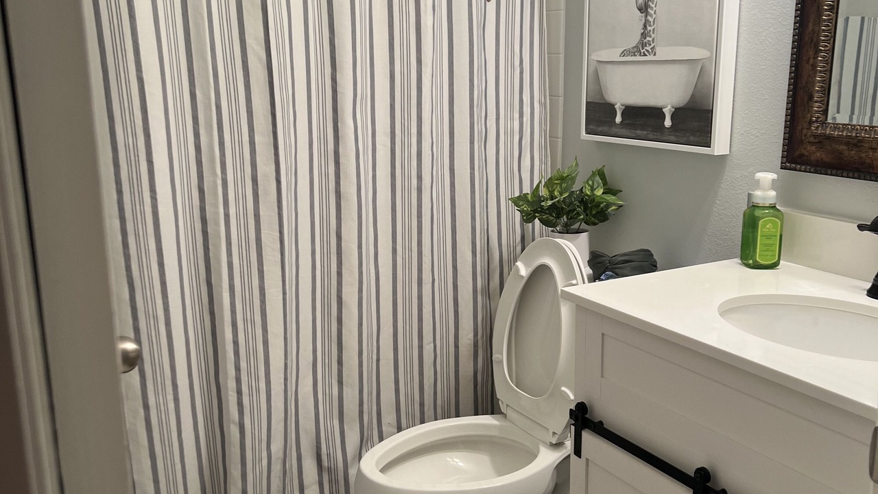 Photo of Bathroom in Deltona Lakes