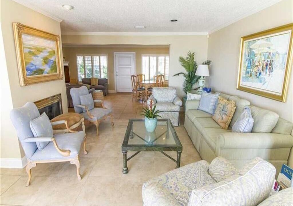 Photo of Livingroom in Sawgrass