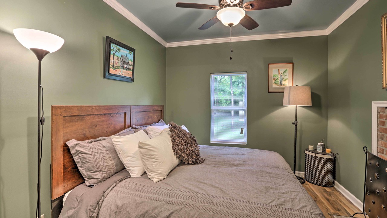 Photo of Bedroom in Quincy