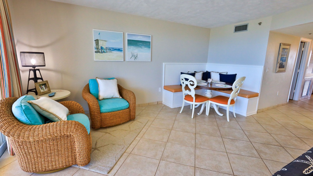 Photo of Livingroom in New Smyrna Beach