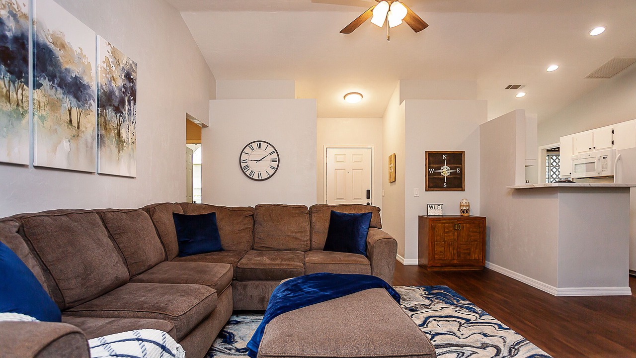 Photo of Livingroom in Gainesville