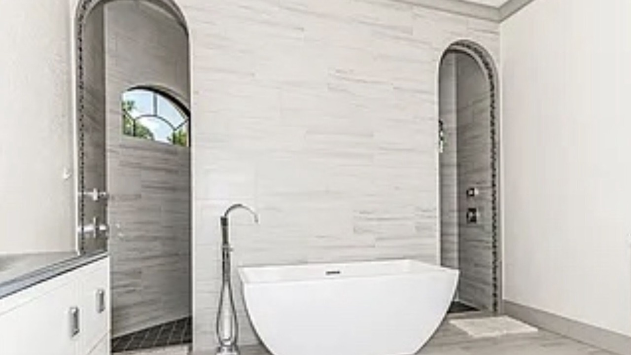 Photo of Bathroom in Bonita Springs