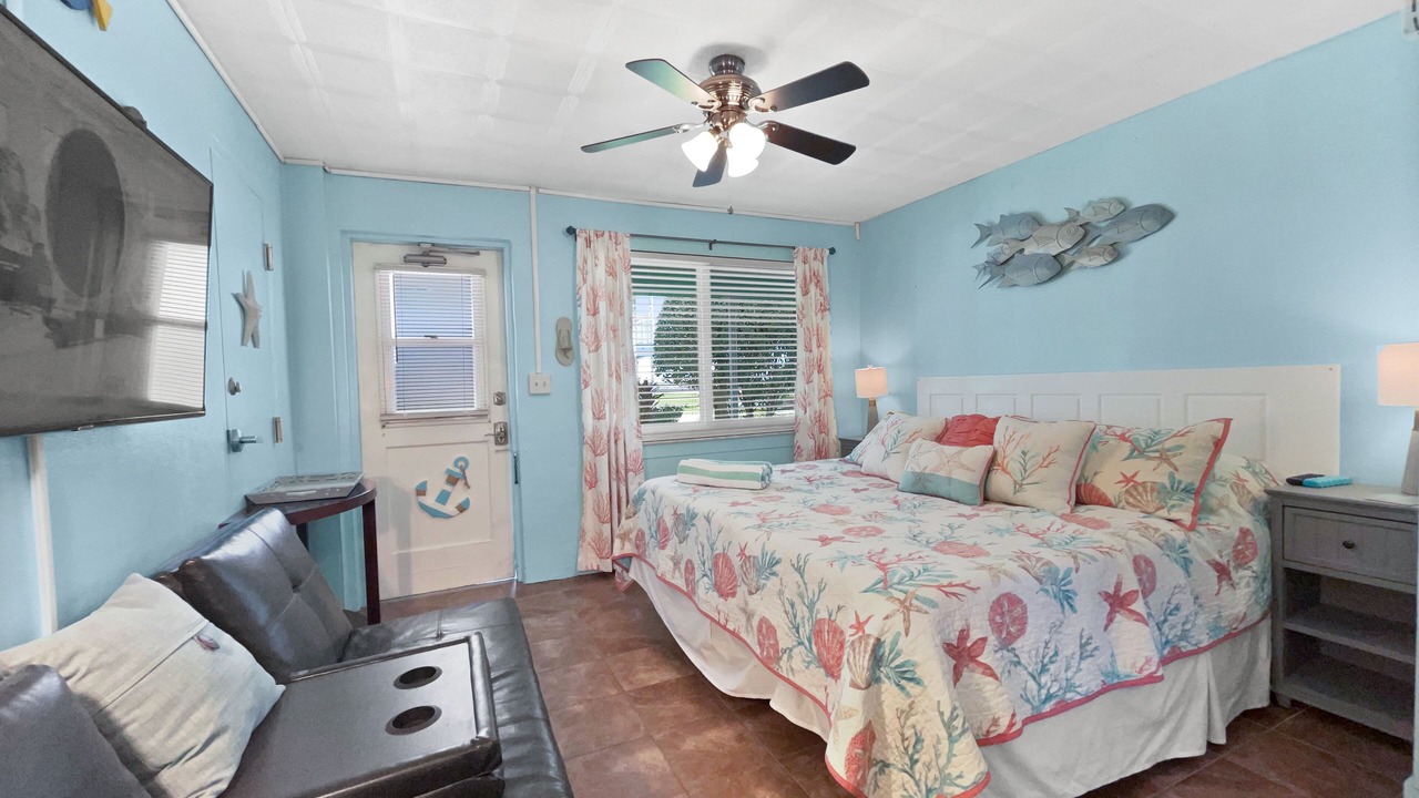 Photo of Bedroom in Treasure Island