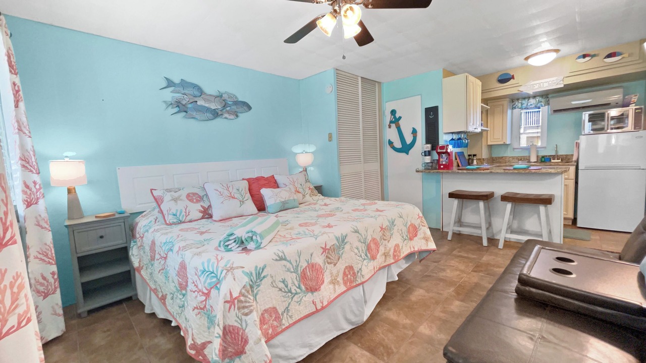 Photo of Bedroom in Treasure Island