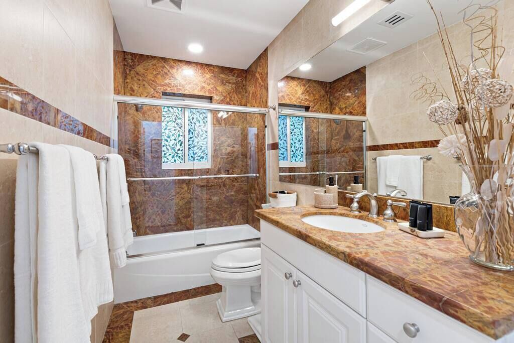 Photo of Bathroom in East Fort Lauderdale