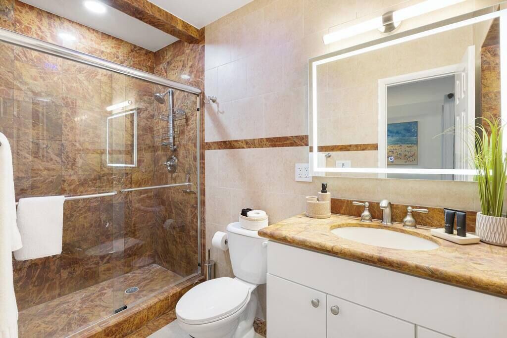 Photo of Bathroom in East Fort Lauderdale