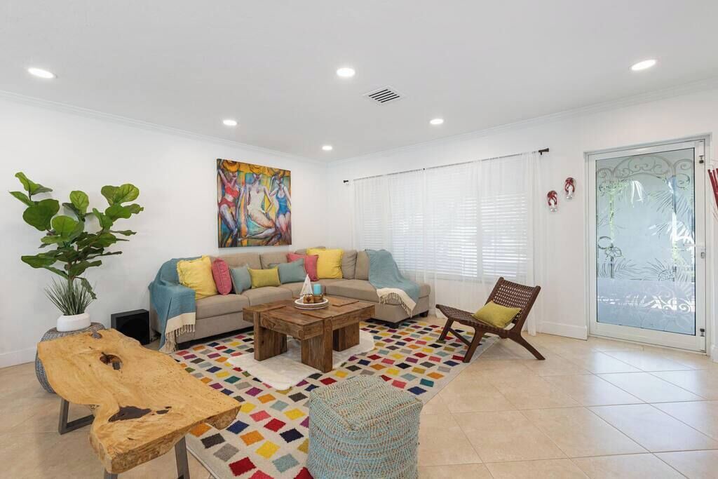 Photo of Livingroom in East Fort Lauderdale