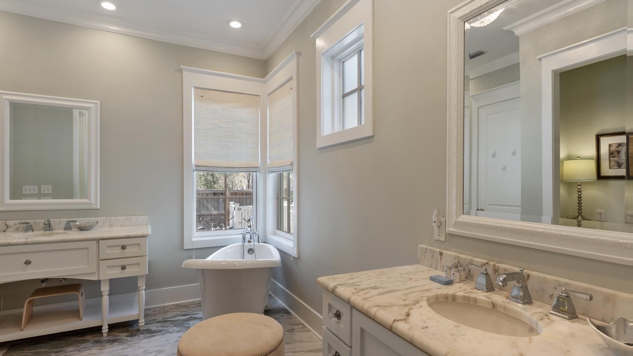 Photo of Bathroom in WaterSound Beach
