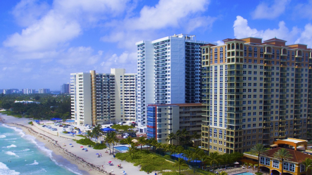 Photo of Outdoor in Hallandale Beach
