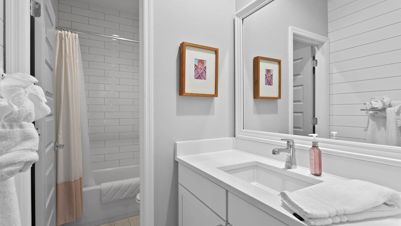 Photo of Bathroom in Redington Beach