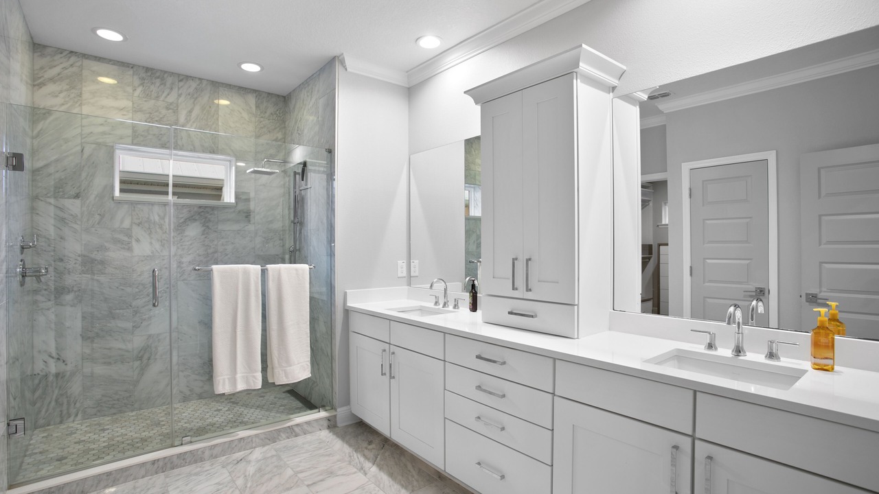 Photo of Bathroom in Redington Beach