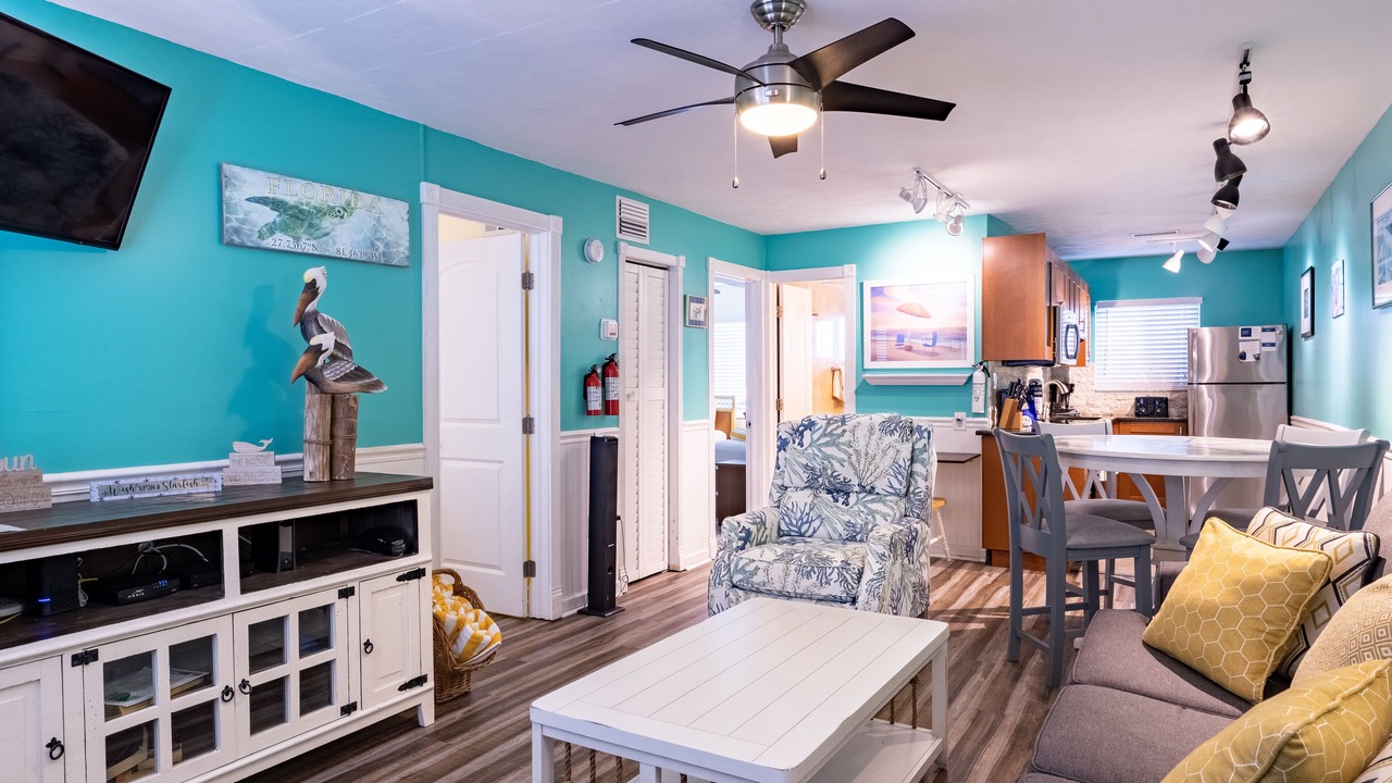 Photo of Livingroom in Bradenton Beach