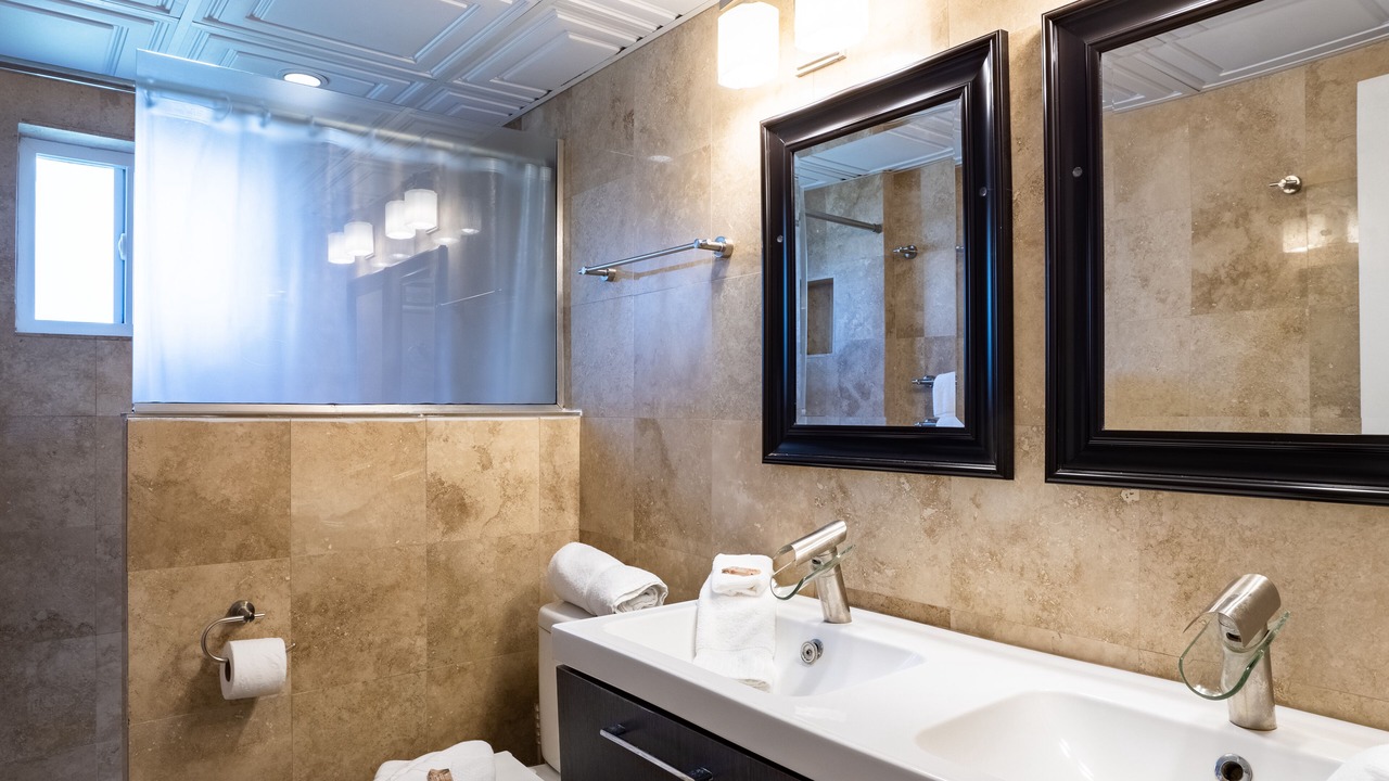 Photo of Bathroom in Bradenton Beach
