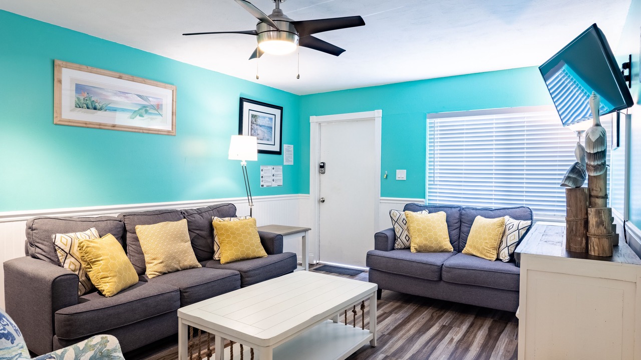 Photo of Livingroom in Bradenton Beach