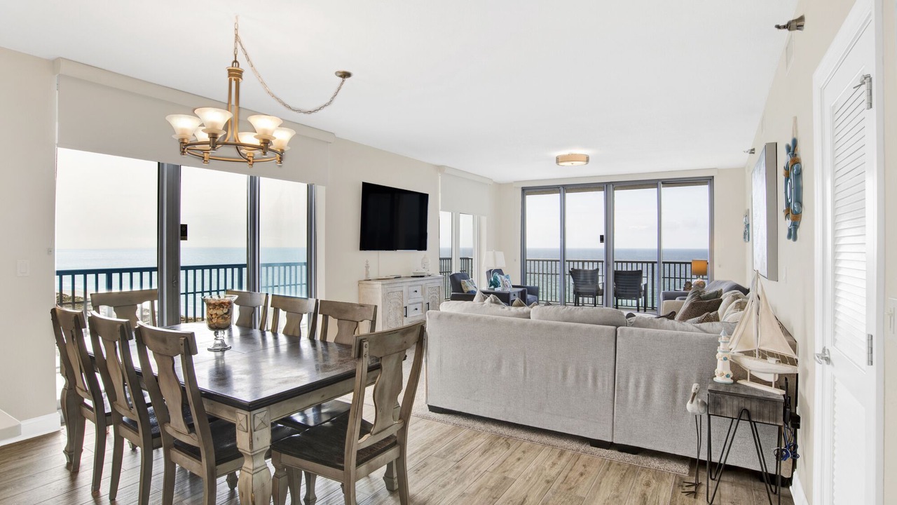 Photo of Livingroom in Pensacola Beach