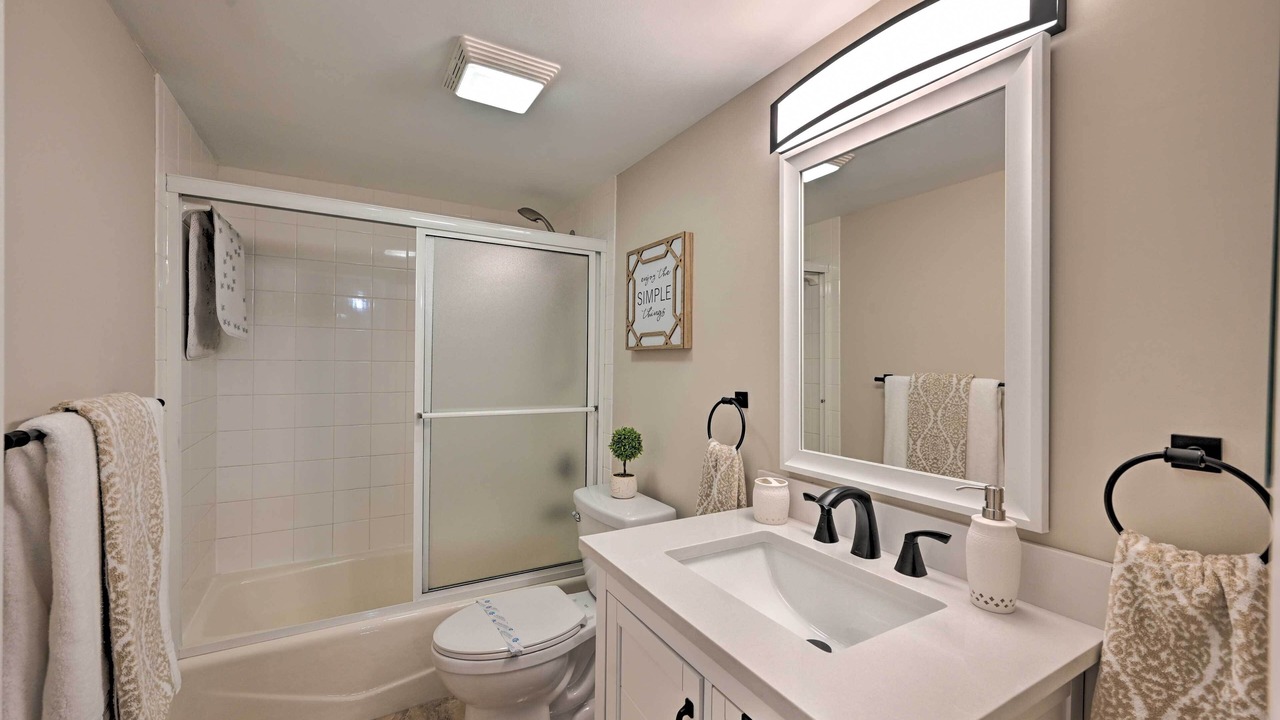 Photo of Bathroom in Central Naples