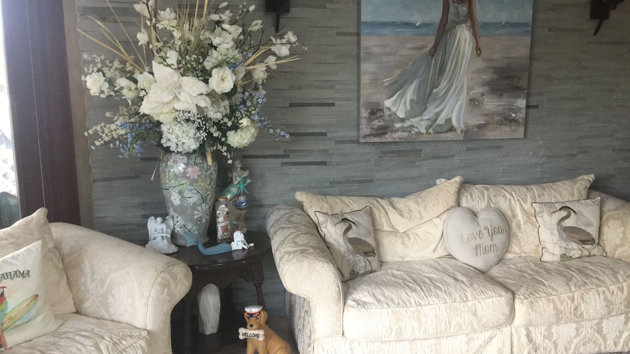 Photo of Livingroom in Jensen Beach