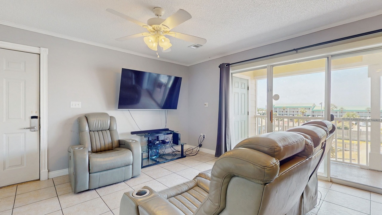 Photo of Livingroom in Destin