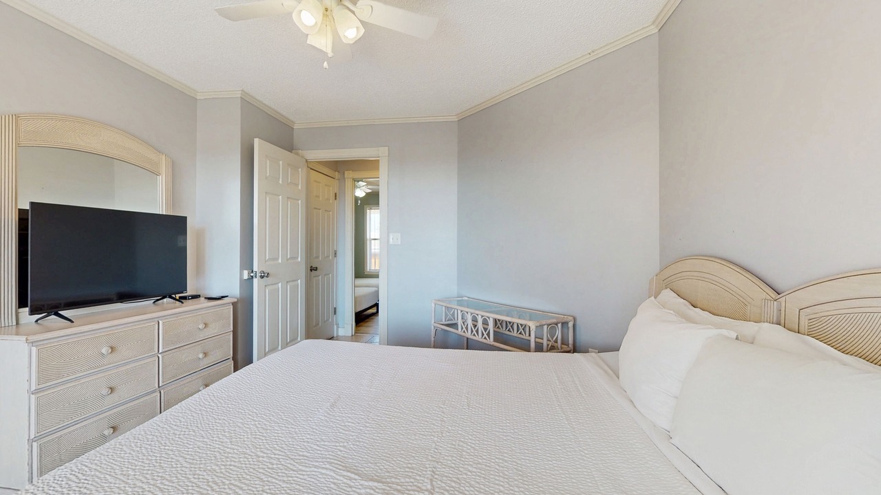 Photo of Bedroom in Destin