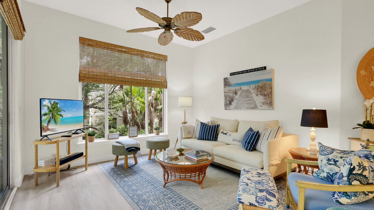 Photo of Livingroom in Wabasso Beach