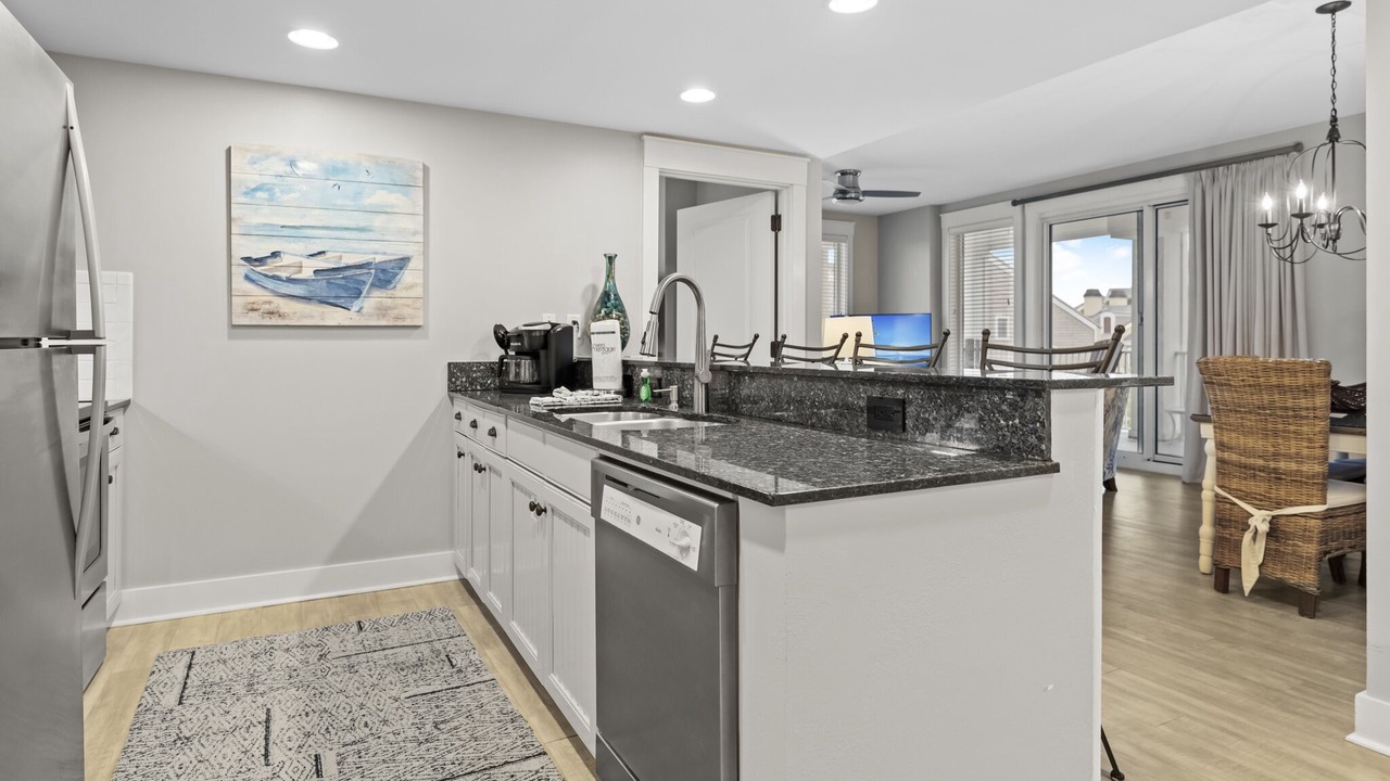 Photo of Kitchen in Baytowne Wharf