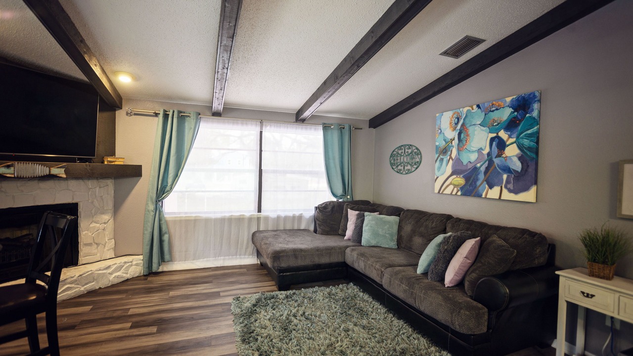 Photo of Livingroom in Old Town