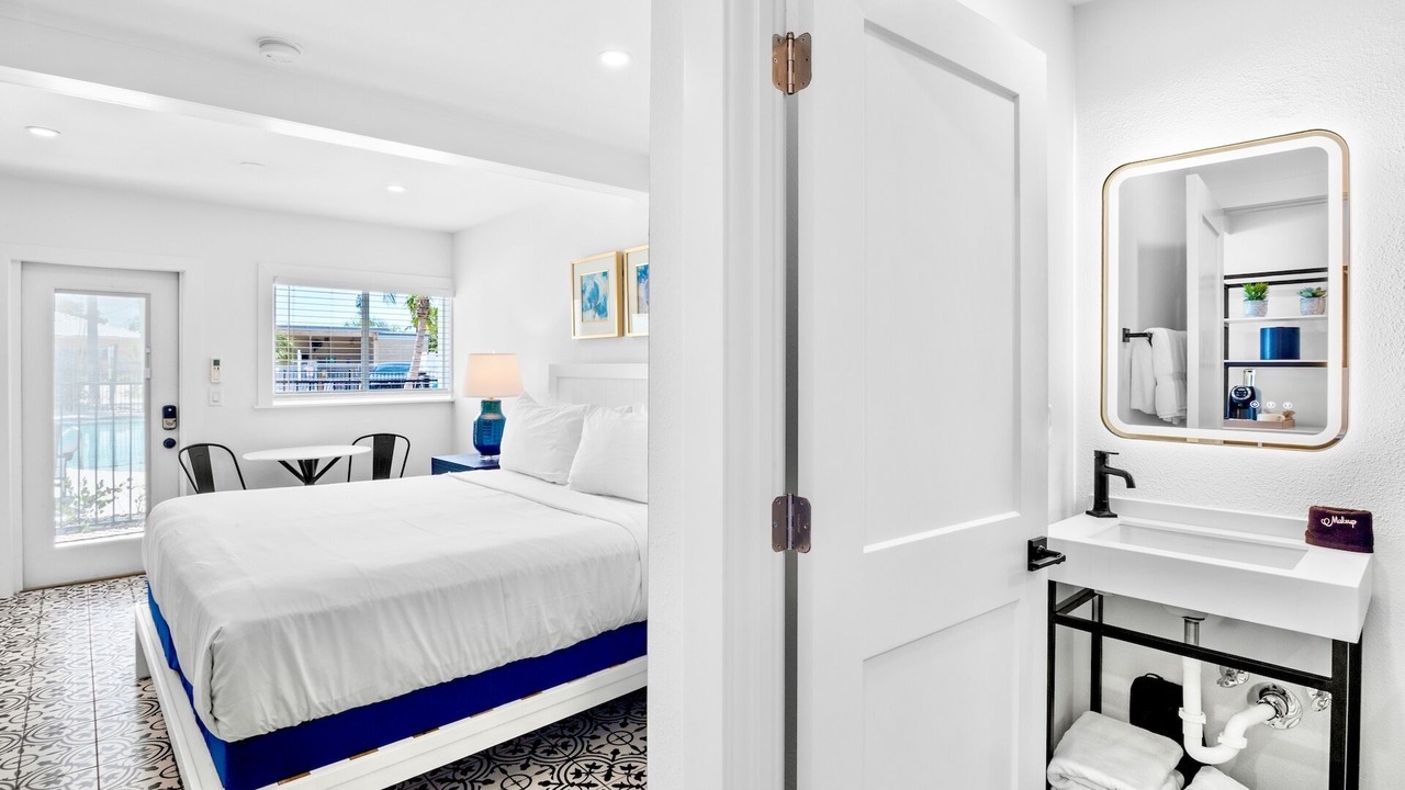 Photo of Bedroom in Bradenton Beach