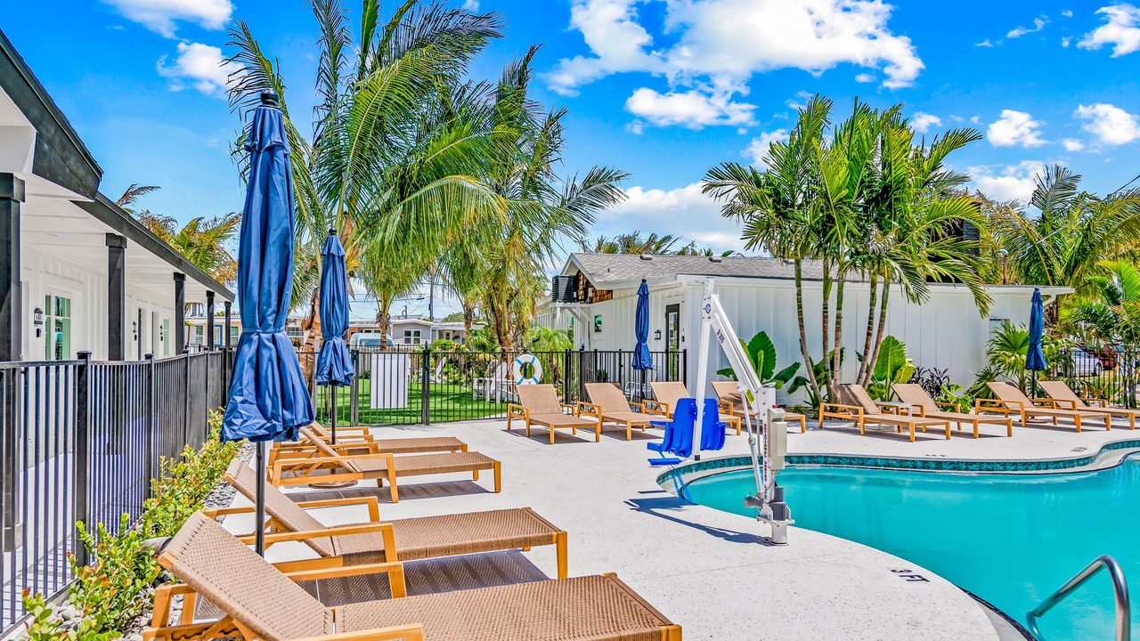 Photo of Bedroom in Bradenton Beach