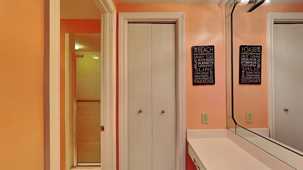 Photo of Bathroom in Navarre Beach