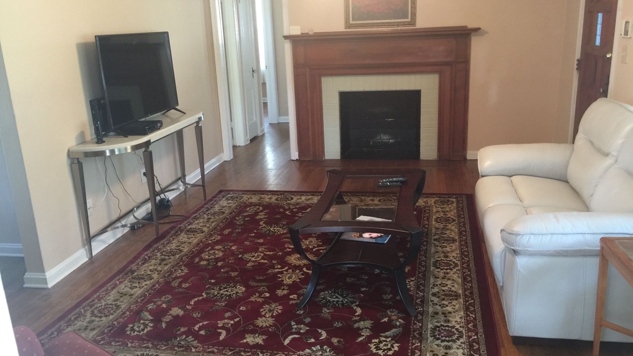 Photo of Livingroom in Lakewood
