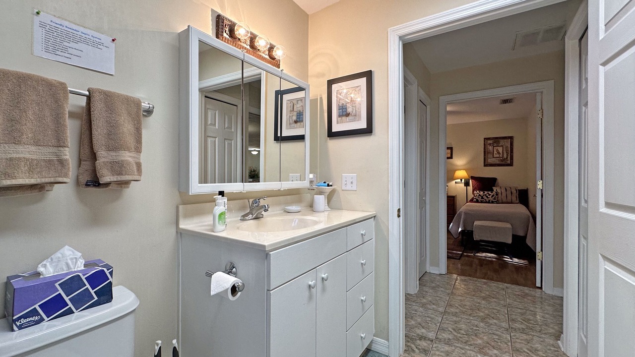 Photo of Bathroom in Citrus Springs