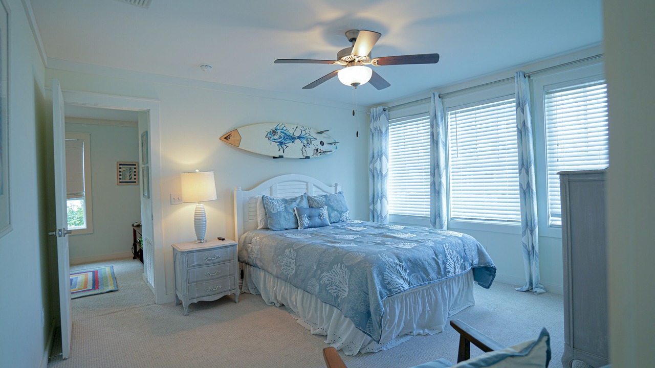 Photo of Bedroom in Lakeside at Blue Mountain Beach
