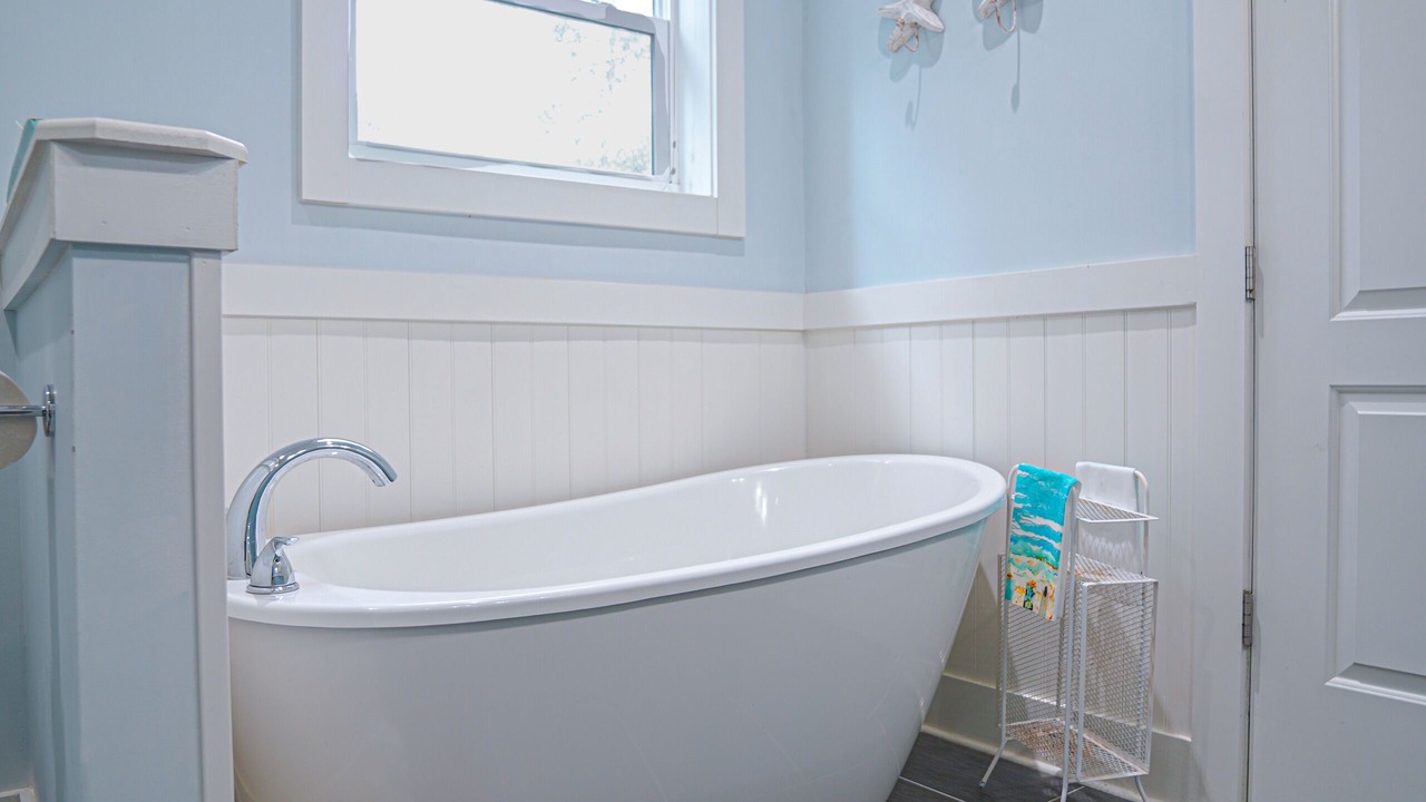 Photo of Bathroom in Lakeside at Blue Mountain Beach
